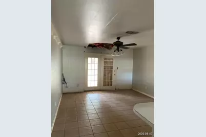718 Hollyvale Drive, Houston, TX 77060 - Photo 7