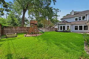 818 W 43rd St, Houston, TX 77018 - Photo 29