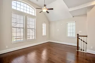 11005 Acorn Falls Dr, Houston, TX 77043 - Photo 3