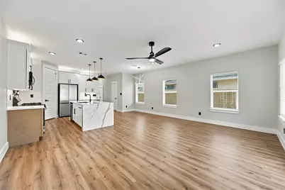 1030 Reverend Bj Lewis Dr Street #A, Houston, TX 77088 - Photo 9