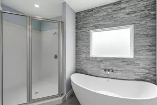 158 Rd 6609, Dayton, TX 77535 - Photo 19