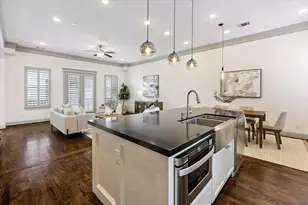 548 Allston St, Houston, TX 77007 - Photo 13