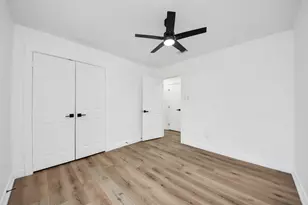 717 Phyllis Ct, Conroe, TX 77303 - Photo 23