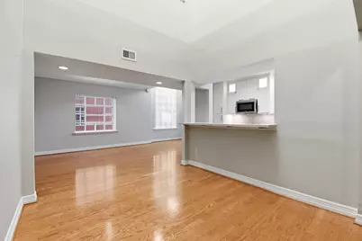 4004 Montrose Boulevard #43, Houston, TX 77006 - Photo 19