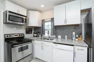 323 N Outlar St, Wharton, TX 77488 - Photo 15