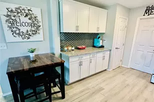 323 N Outlar St, Wharton, TX 77488 - Photo 11