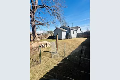 323 N Outlar Street, Wharton, TX 77488 - Photo 21