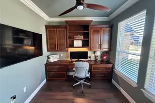 838 Oak Ridge Dr, Angleton, TX 77515 - Photo 7