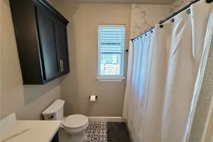 838 Oak Ridge Dr, Angleton, TX 77515 - Photo 27