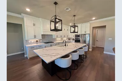 838 Oak Ridge Drive, Angleton, TX 77515 - Photo 15