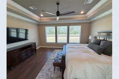 838 Oak Ridge Drive, Angleton, TX 77515 - Photo 41