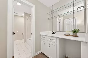 22 Stonegate Park Ct, Spring, TX 77379 - Photo 43