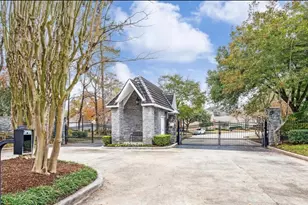 22 Stonegate Park Ct, Spring, TX 77379 - Photo 9