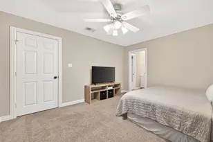 22 Stonegate Park Ct, Spring, TX 77379 - Photo 45