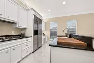 22 Stonegate Park Ct, Spring, TX 77379 - Photo 19