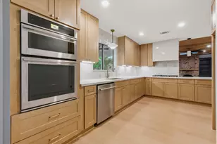 10909 Sweetspire Pl, The Woodlands, TX 77380 - Photo 5