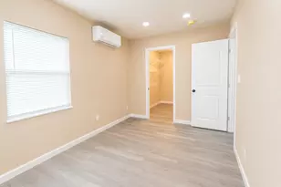 1021 N Sage Rd, Crystal Beach, TX 77650 - Photo 13