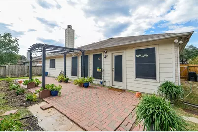 2418 Honey Locust Drive, Katy, TX 77449 - Photo 29