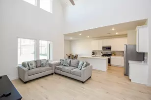 30710 Wicklow Gdns Dr, Fulshear, TX 77441 - Photo 3