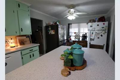 402 E Smith Street, Brazoria, TX 77422 - Photo 7