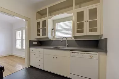 1516 Bonnie Brae Street #2, Houston, TX 77006 - Photo 11