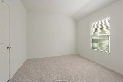 5517 Fox Bluff Drive, Bryan, TX 77807 - Photo 13