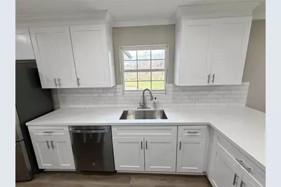 306 Oak Drive, Lake Jackson, TX 77566 - Photo 15