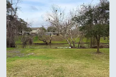 306 Oak Drive, Lake Jackson, TX 77566 - Photo 31