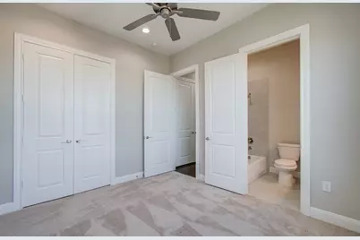 3335 Beverly Forest Drive, Houston, TX 77057 - Photo 19