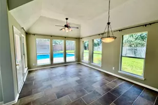 21003 Prairie Green Ct, Richmond, TX 77406 - Photo 11