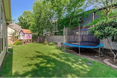 11114 Sherwood Garden Drive, Houston, TX 77043 - Photo 33