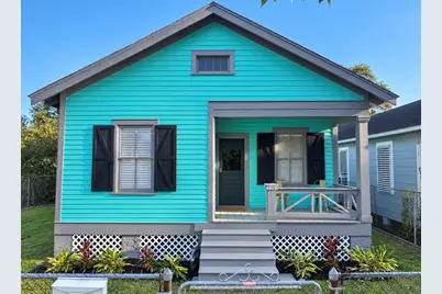 4807 Avenue P 1/2, Galveston, TX 77551 - Photo 1