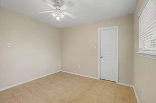 827 Pickney Ave, Port Bolivar, TX 77650 - Photo 29
