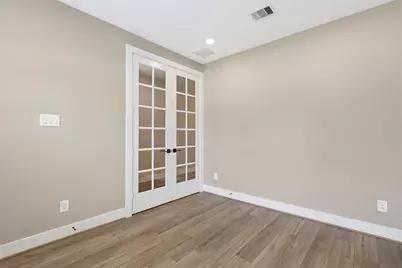 2013 Woodland Pine Court, The Woodlands, TX 77384 - Photo 11