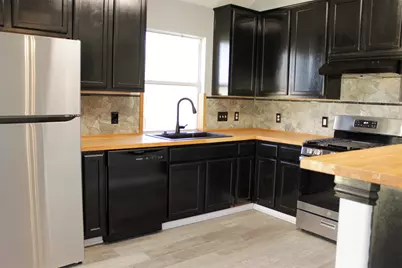 4031 Raspberry Court, Dickinson, TX 77539 - Photo 11