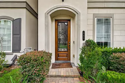 855 Dunleigh Meadows Lane, Houston, TX 77055 - Photo 9