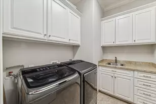 2809 Georgetown St, West University Place, TX 77005 - Photo 27
