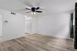 6303 Crab Orchard Rd, Houston, TX 77057 - Photo 13