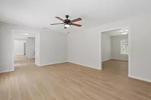 10916 Fawnlily St, The Woodlands, TX 77380 - Photo 13