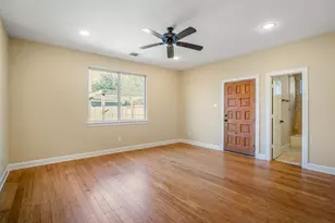 104 Estelle St, Houston, TX 77003 - Photo 9