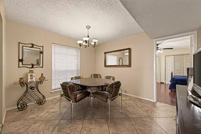 6201 Beverlyhill Street #1, Houston, TX 77057 - Photo 9