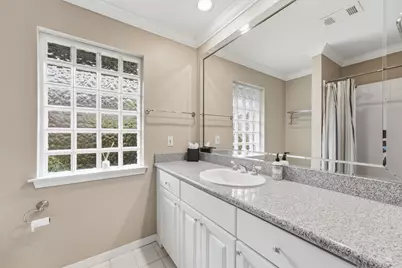 4517 Willowbend Boulevard, Houston, TX 77035 - Photo 15