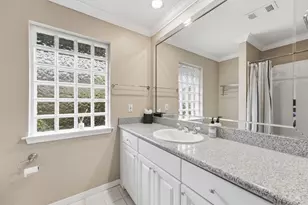 4517 Willowbend Blvd, Houston, TX 77035 - Photo 15