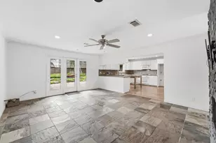4517 Willowbend Blvd, Houston, TX 77035 - Photo 9