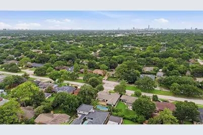 4517 Willowbend Boulevard, Houston, TX 77035 - Photo 31