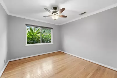 4517 Willowbend Boulevard, Houston, TX 77035 - Photo 13