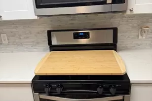 2402 Sycamore Ave, Huntsville, TX 77340 - Photo 13