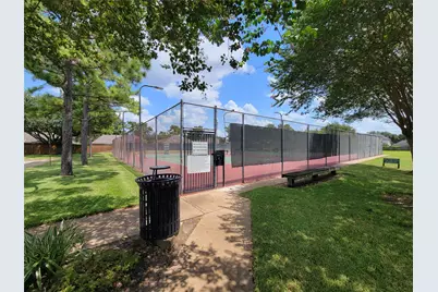 17403 Canyon Knoll Drive, Houston, TX 77095 - Photo 41