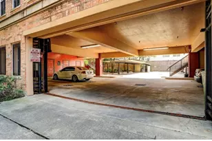 1618 Elgin St, Houston, TX 77004 - Photo 13