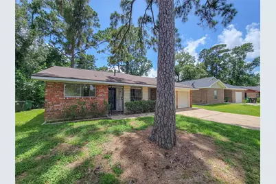 7426 Navasota Street, Houston, TX 77016 - Photo 3